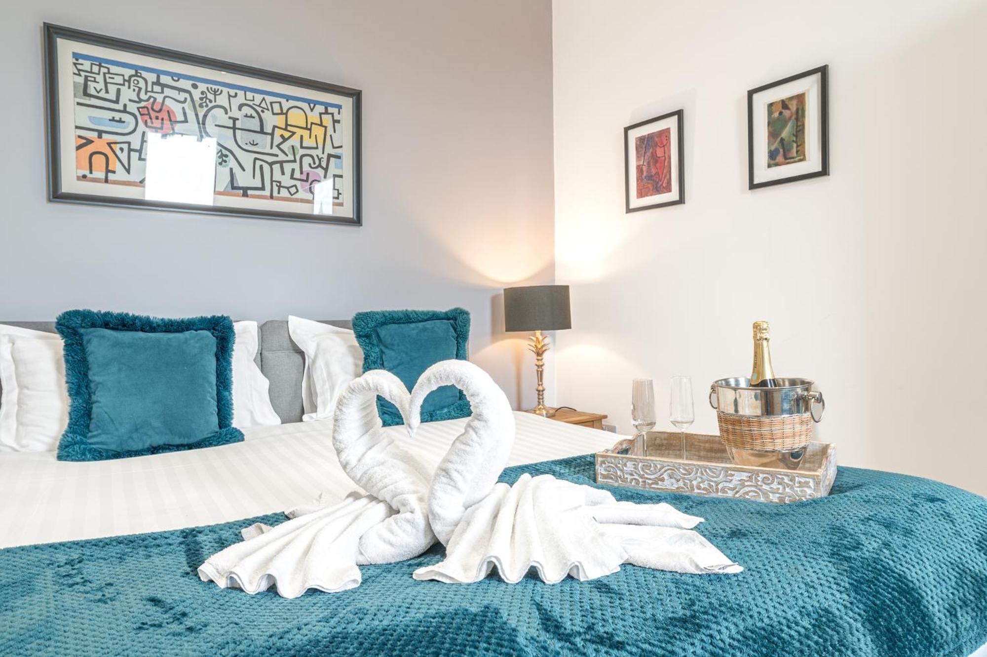 Abbey Apartments Modern Aparthotel For Tourists & Professionals 巴罗弗内斯 外观 照片
