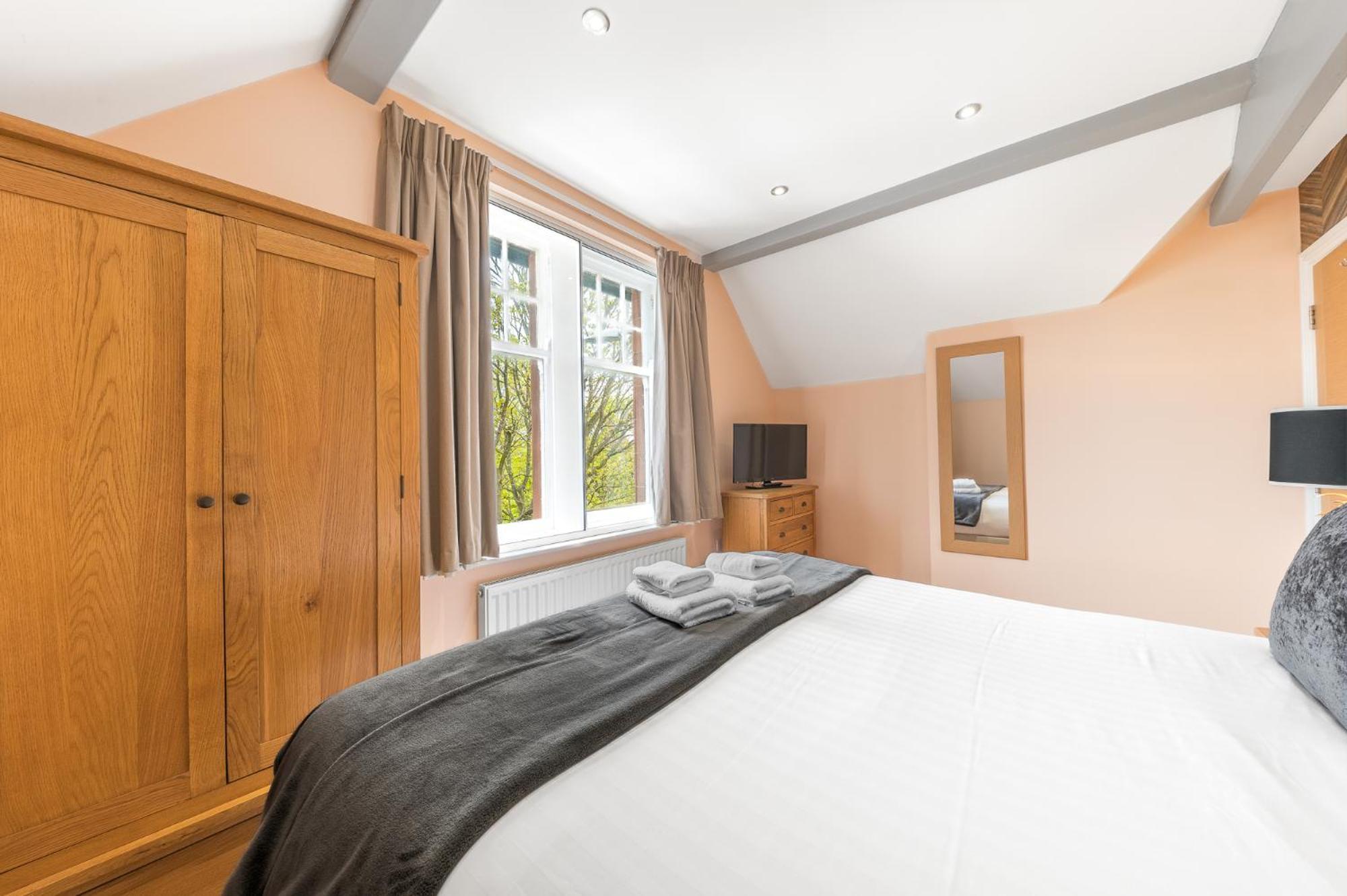 Abbey Apartments Modern Aparthotel For Tourists & Professionals 巴罗弗内斯 客房 照片